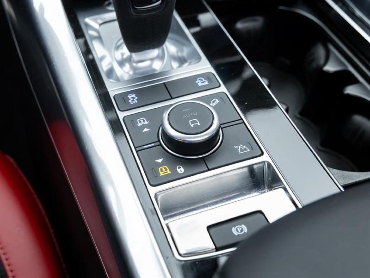 2020 Land Rover Range Rover Sport  Photo