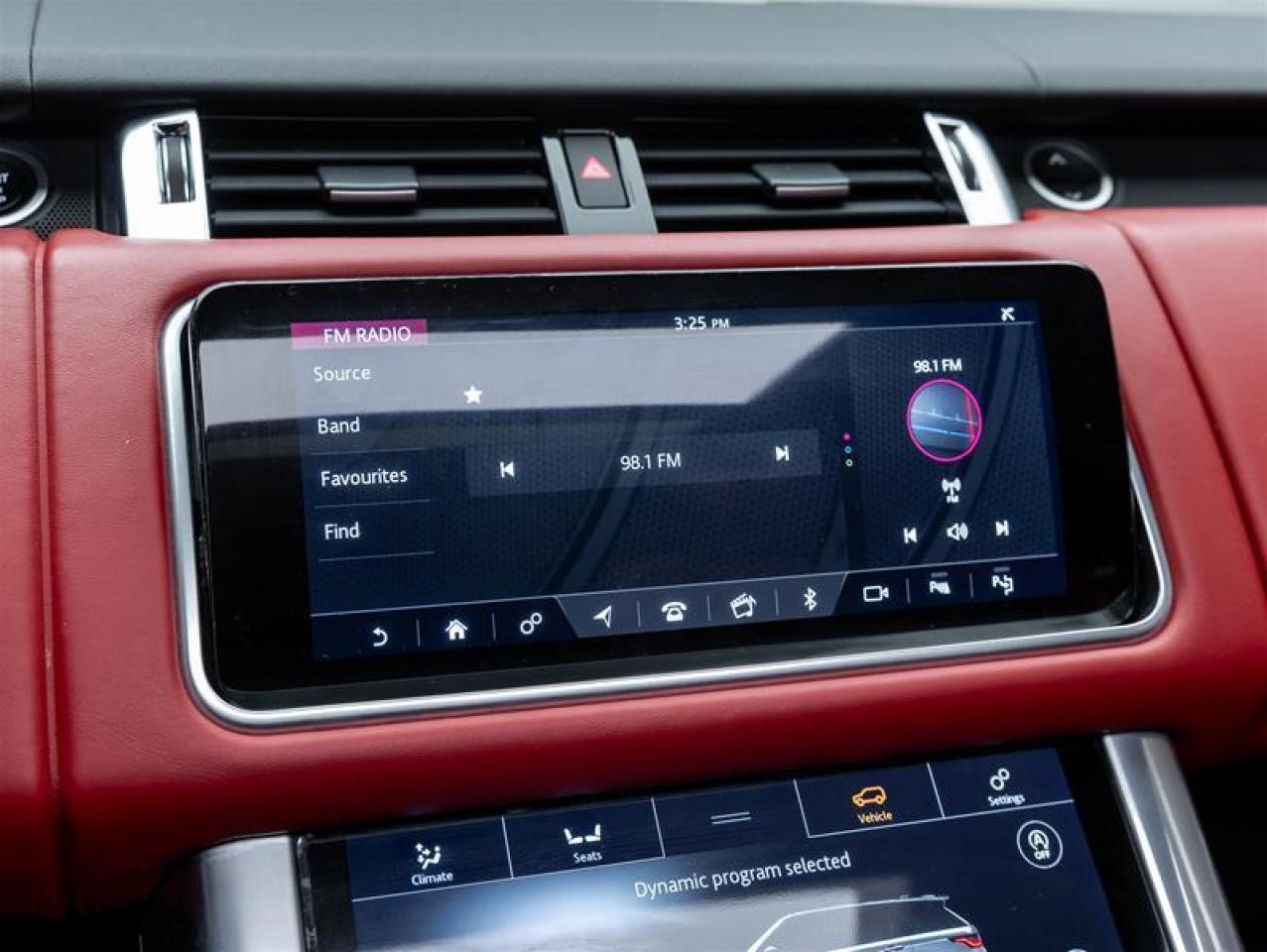 2020 Land Rover Range Rover Sport  Photo