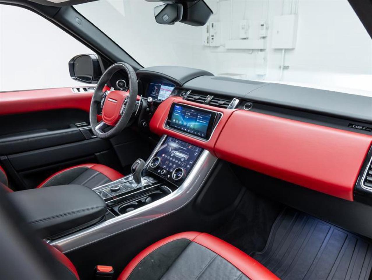 2020 Land Rover Range Rover Sport  Photo