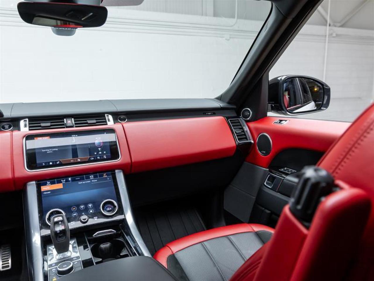 2020 Land Rover Range Rover Sport  Photo