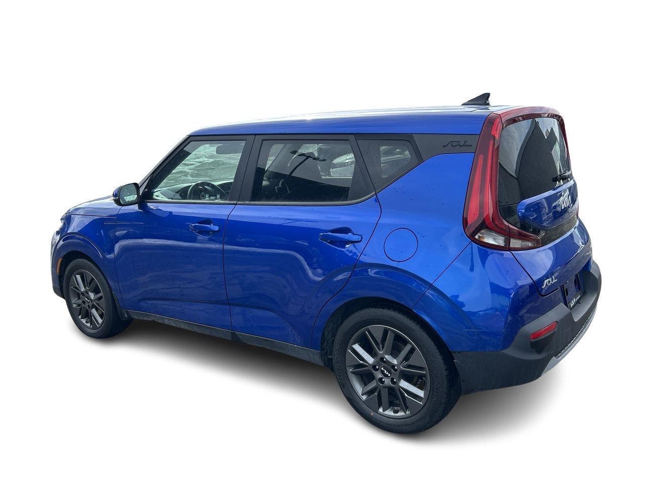 2022 Kia Soul EX PREMIUM   Style, Comfort, and Smart Technology Photo