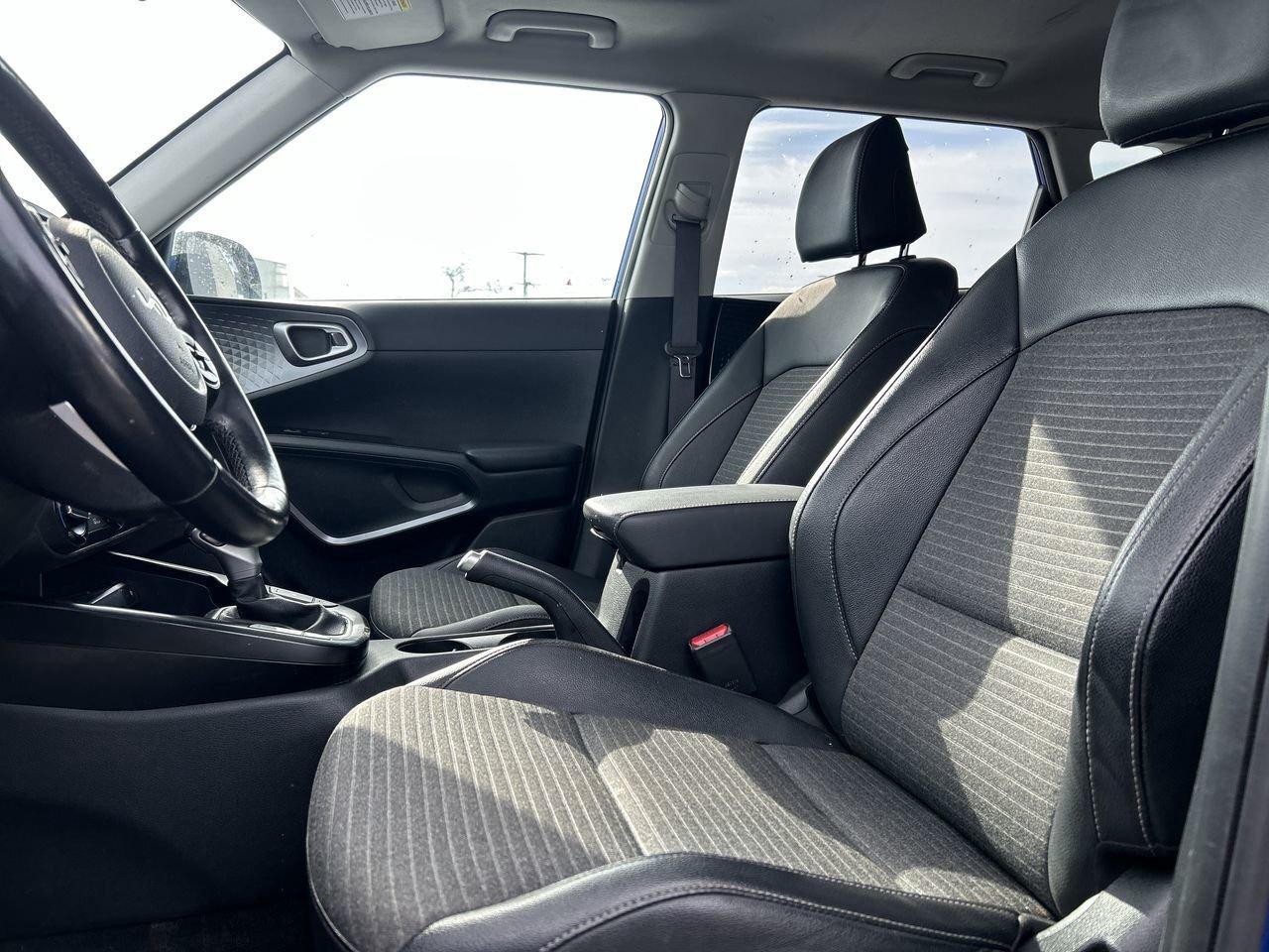 2022 Kia Soul EX PREMIUM   Style, Comfort, and Smart Technology Photo