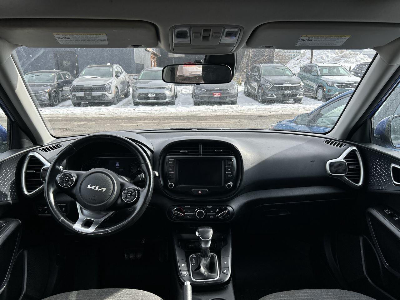 2022 Kia Soul EX PREMIUM   Style, Comfort, and Smart Technology Photo