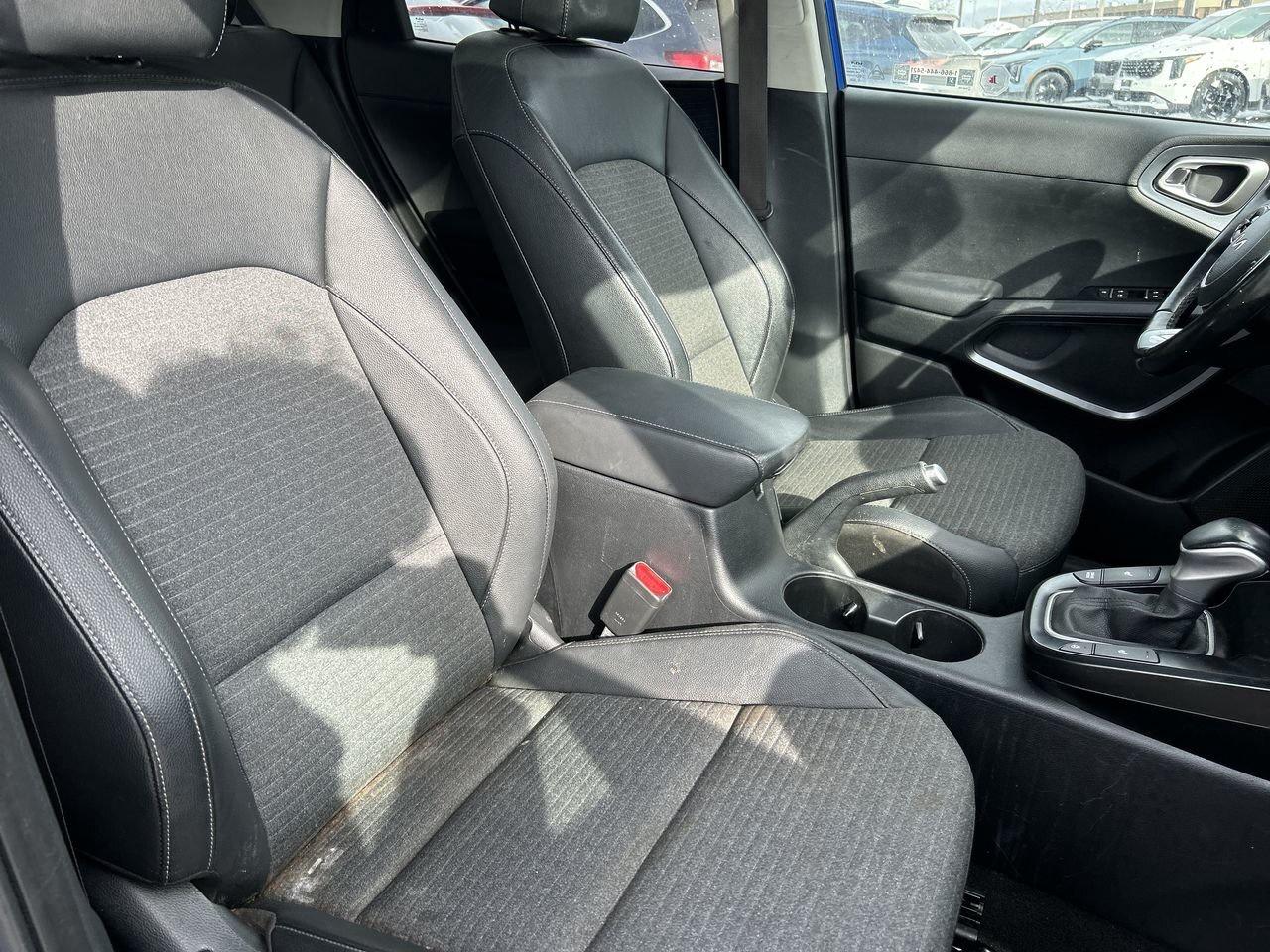 2022 Kia Soul EX PREMIUM   Style, Comfort, and Smart Technology Photo