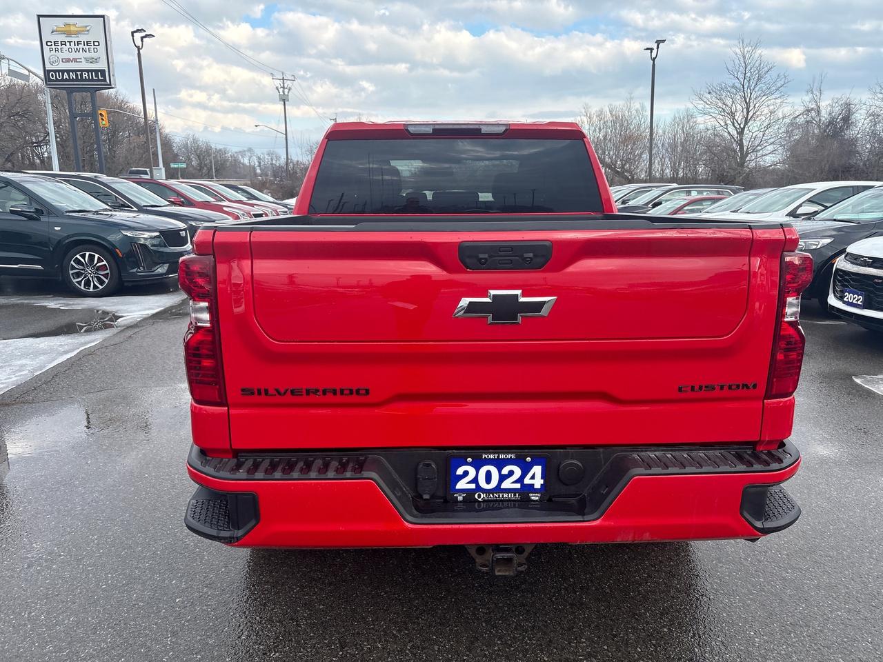 2024 Chevrolet Silverado 1500 Custom Crew + Steps + 20 Alloys + Tow Pkg + Low Km Photo