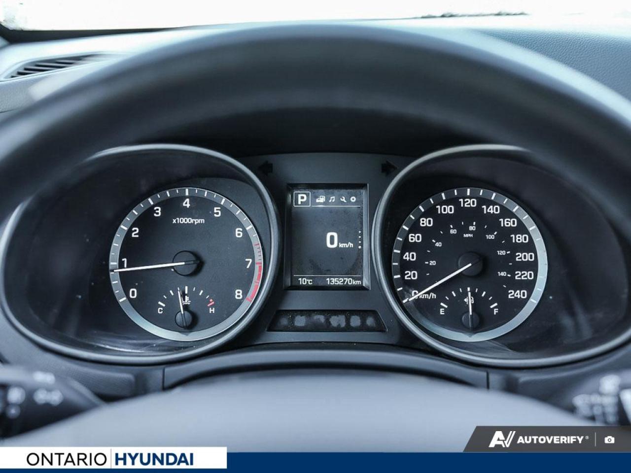 2017 Hyundai Santa Fe Sport 2.4 Premium (A6) 4dr All-Wheel Drive Photo