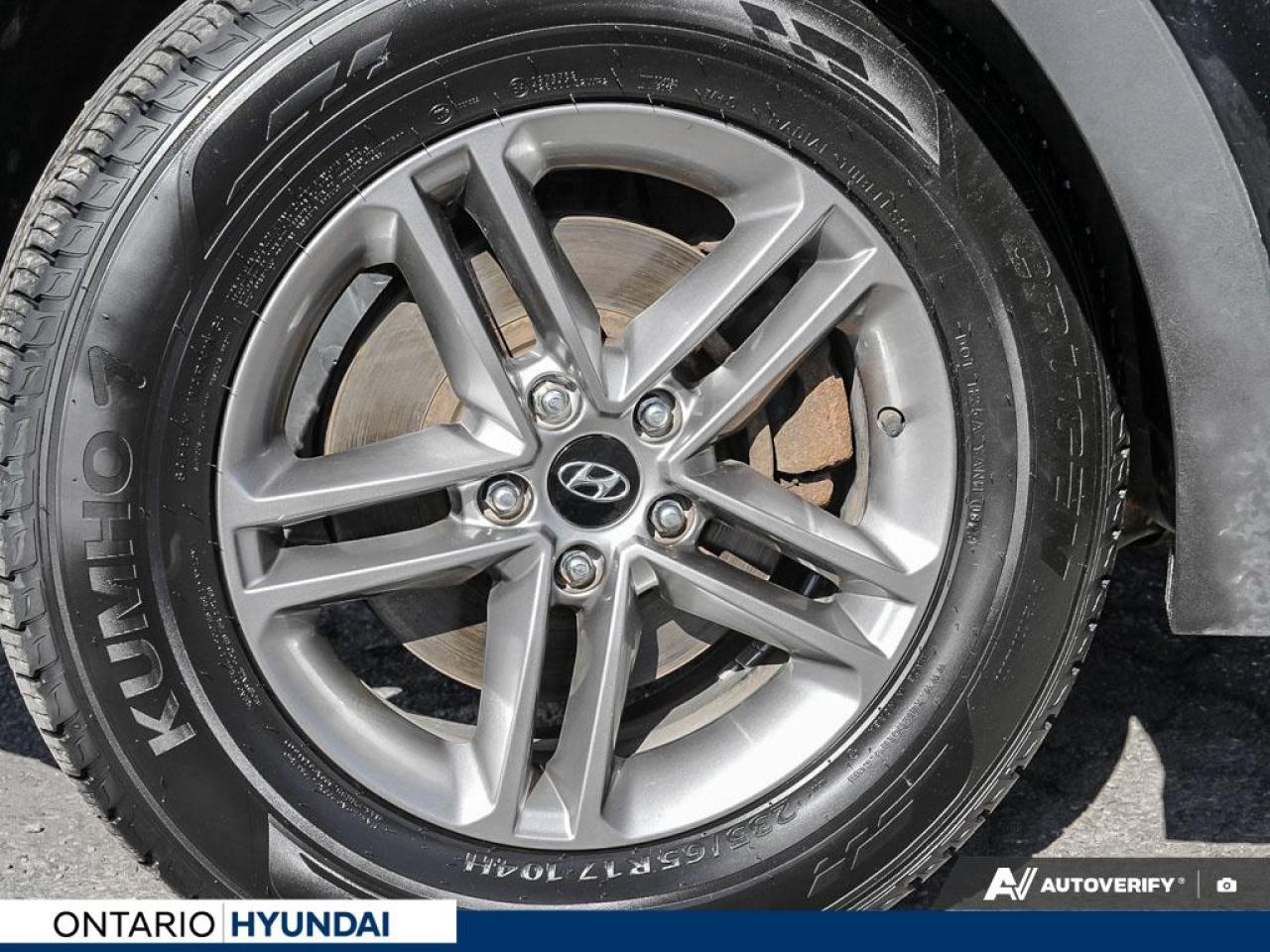 2017 Hyundai Santa Fe Sport 2.4 Premium (A6) 4dr All-Wheel Drive Photo