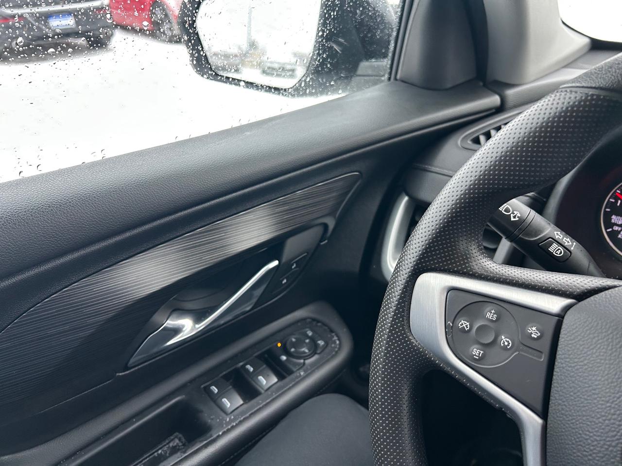 2024 GMC Terrain SLE 4dr All-Wheel Drive Photo