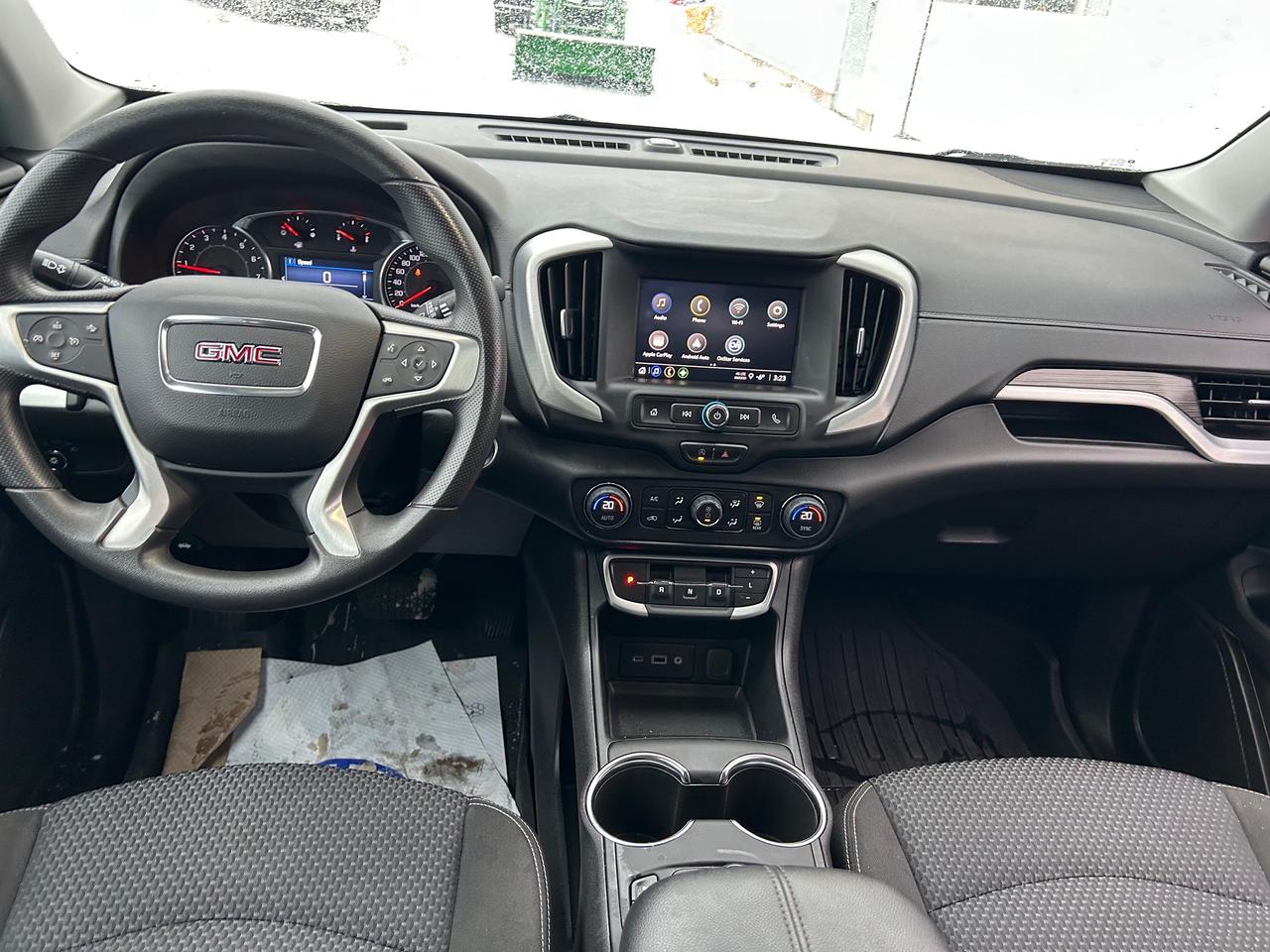 2024 GMC Terrain SLE 4dr All-Wheel Drive Photo