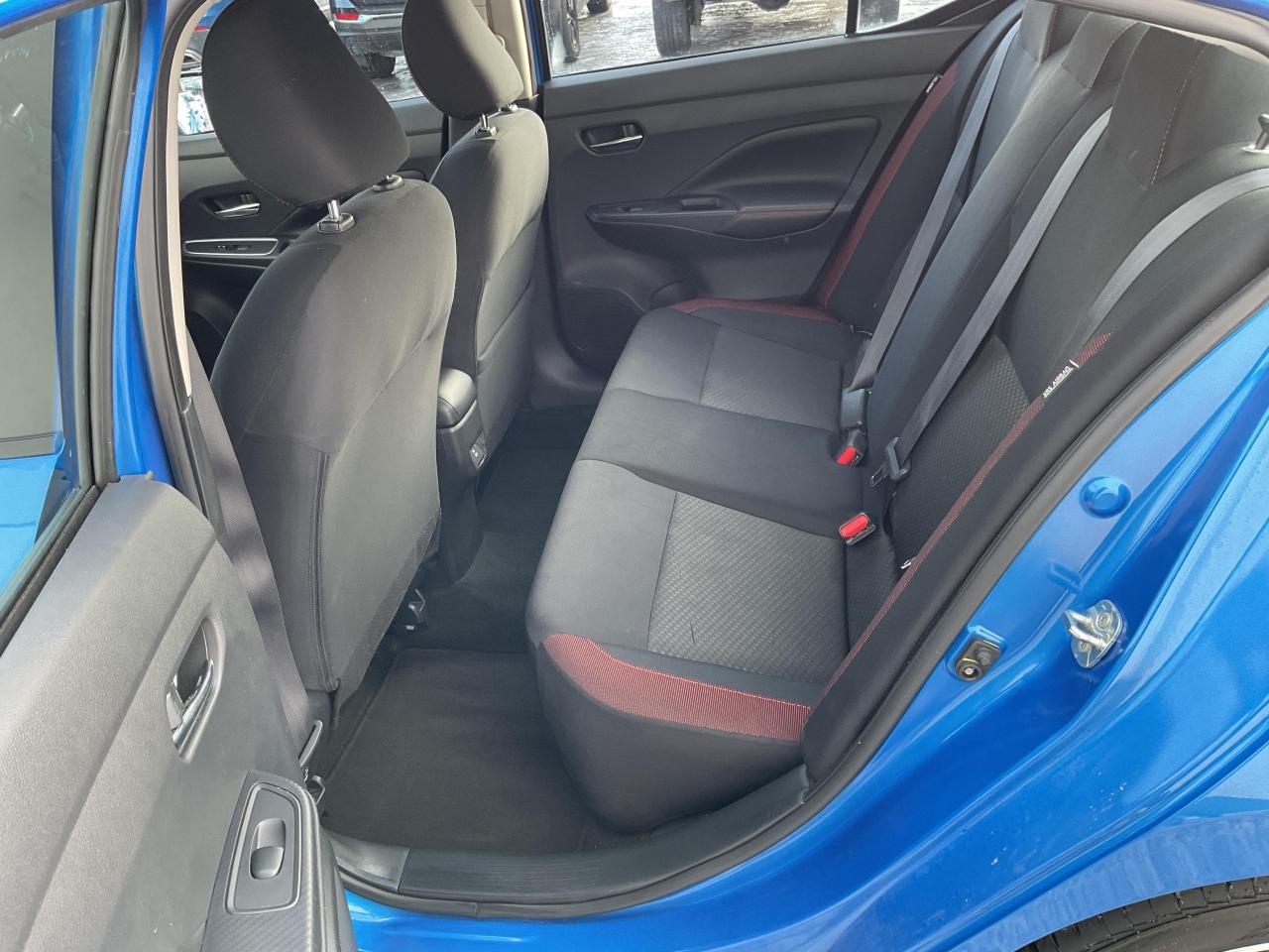 2023 Nissan Versa SR 4DR SEDAN Photo