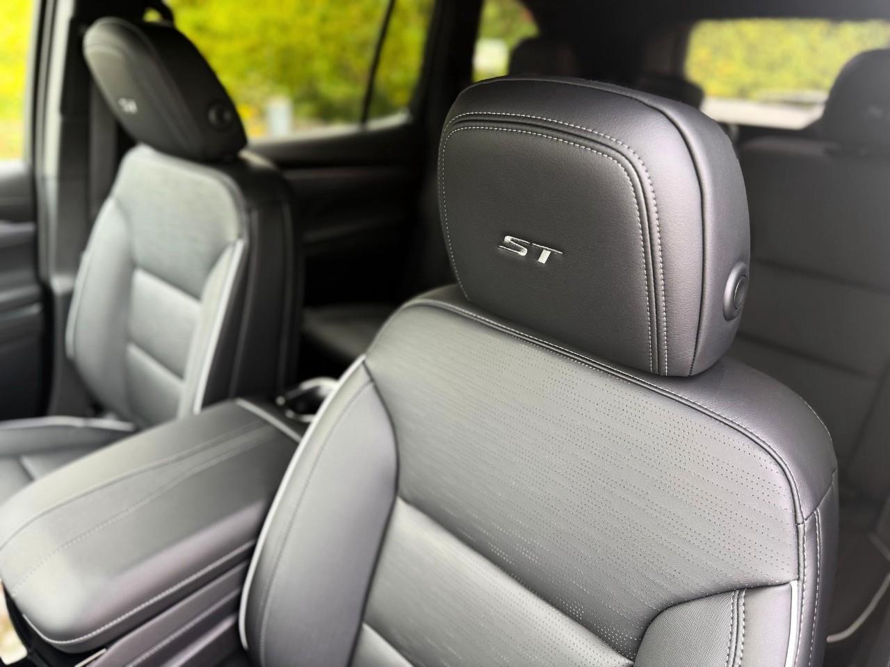 2026 Buick Enclave Sport Touring 4dr All-Wheel Drive Photo