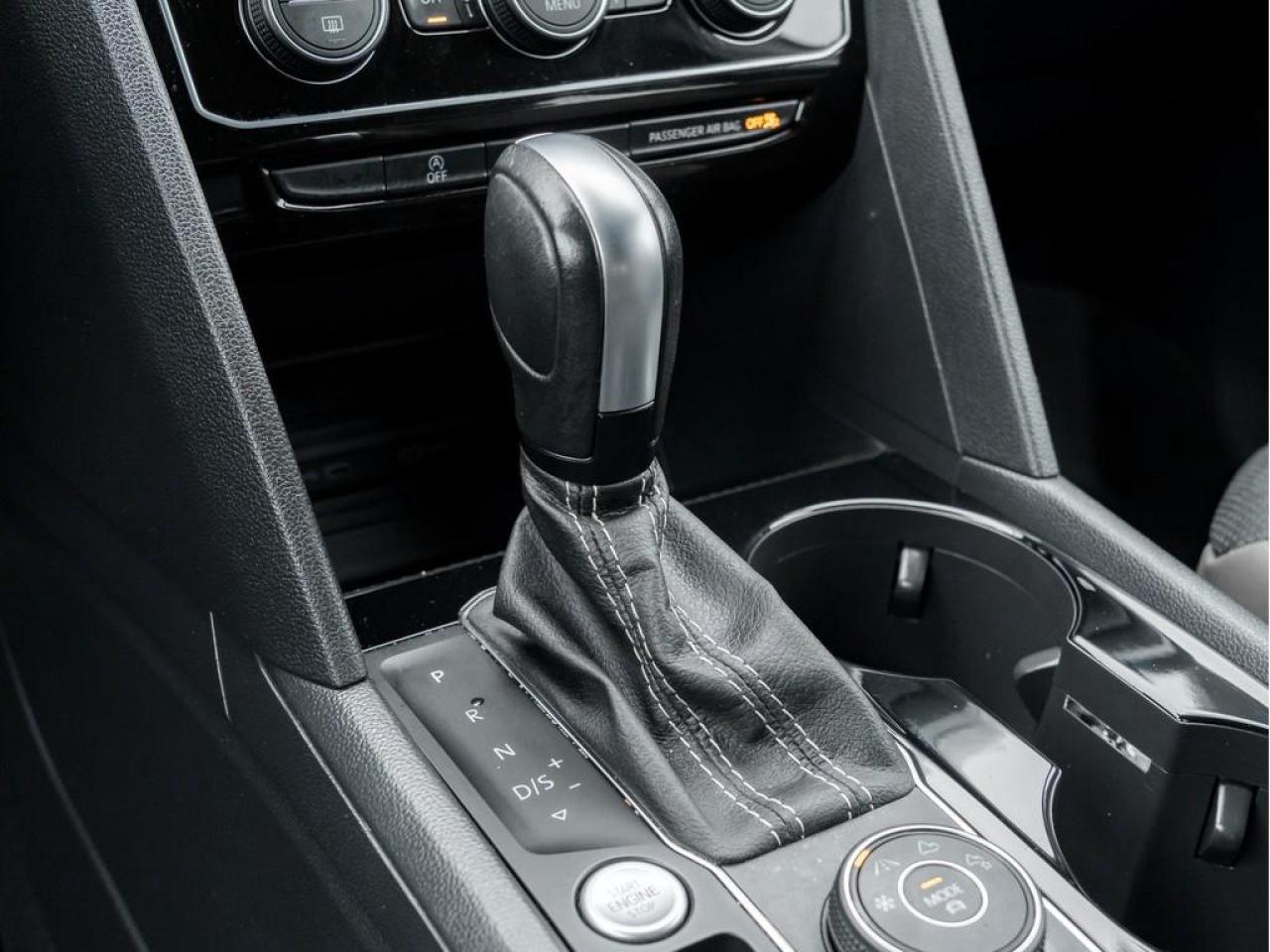 2023 Volkswagen Atlas Cross Sport 3.6 FSI Execline 4dr All-Wheel Drive 4MOTION Photo