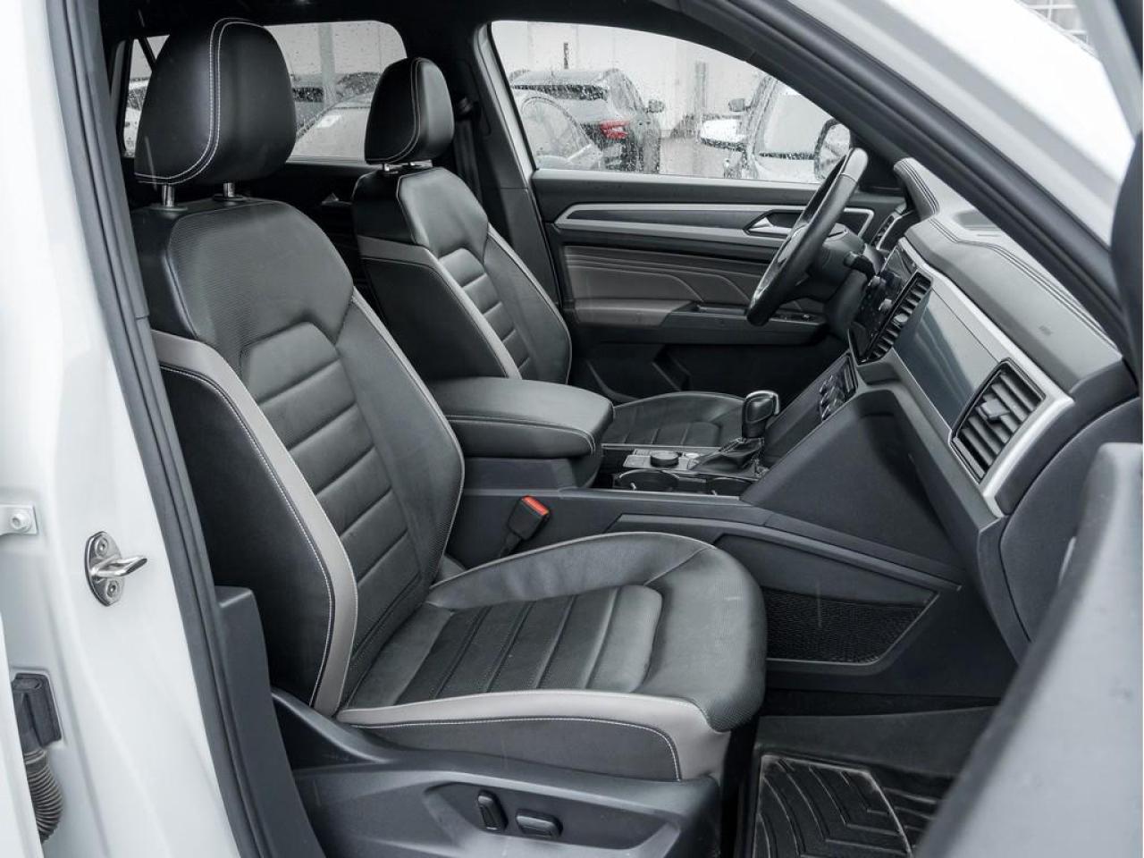 2023 Volkswagen Atlas Cross Sport 3.6 FSI Execline 4dr All-Wheel Drive 4MOTION Photo