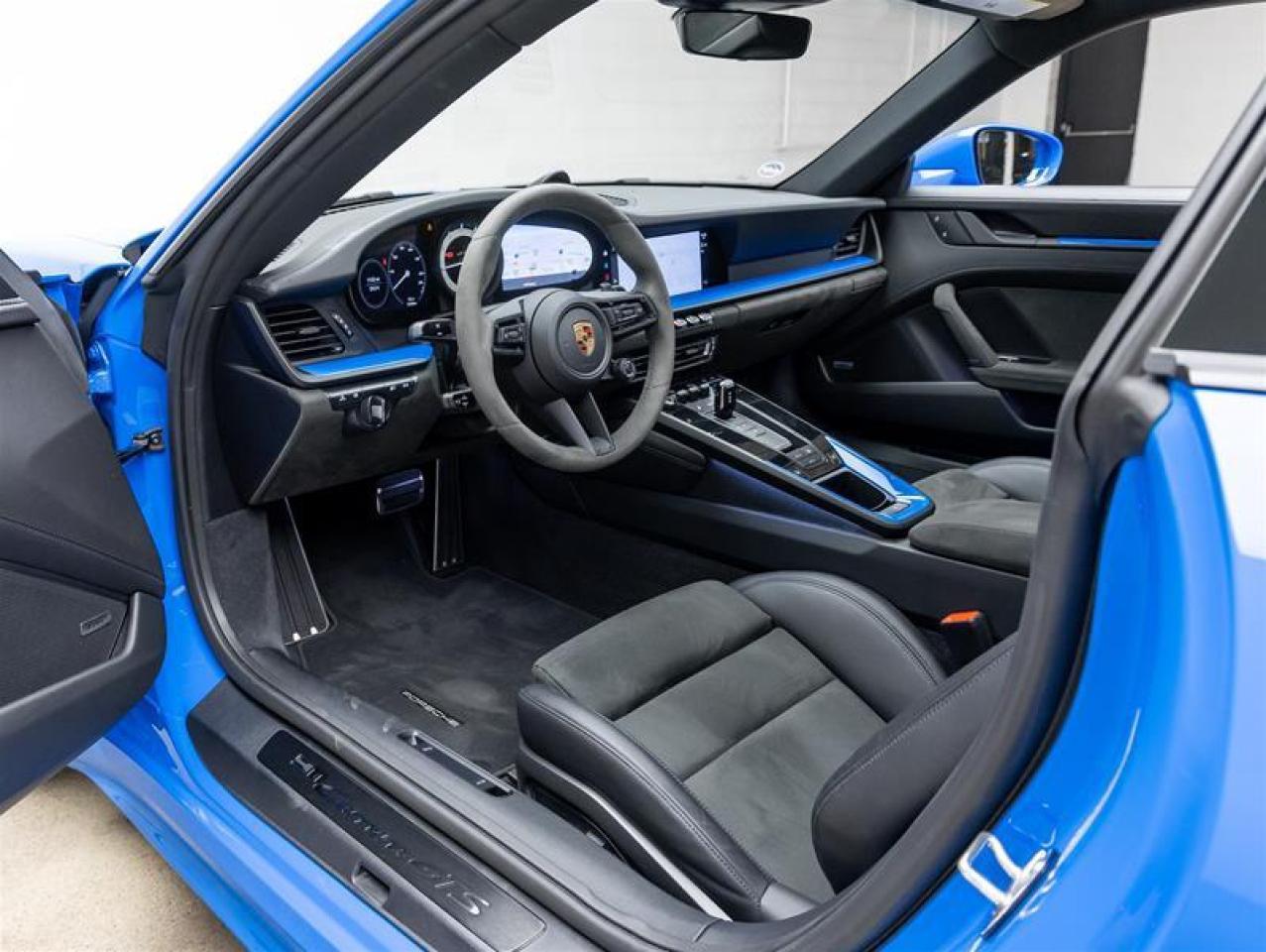 2023 Porsche 911  Photo