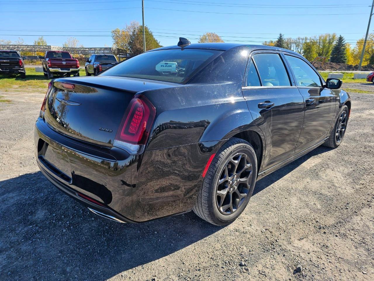 2023 Chrysler 300 Touring-L 4dr All-Wheel Drive Sedan Photo