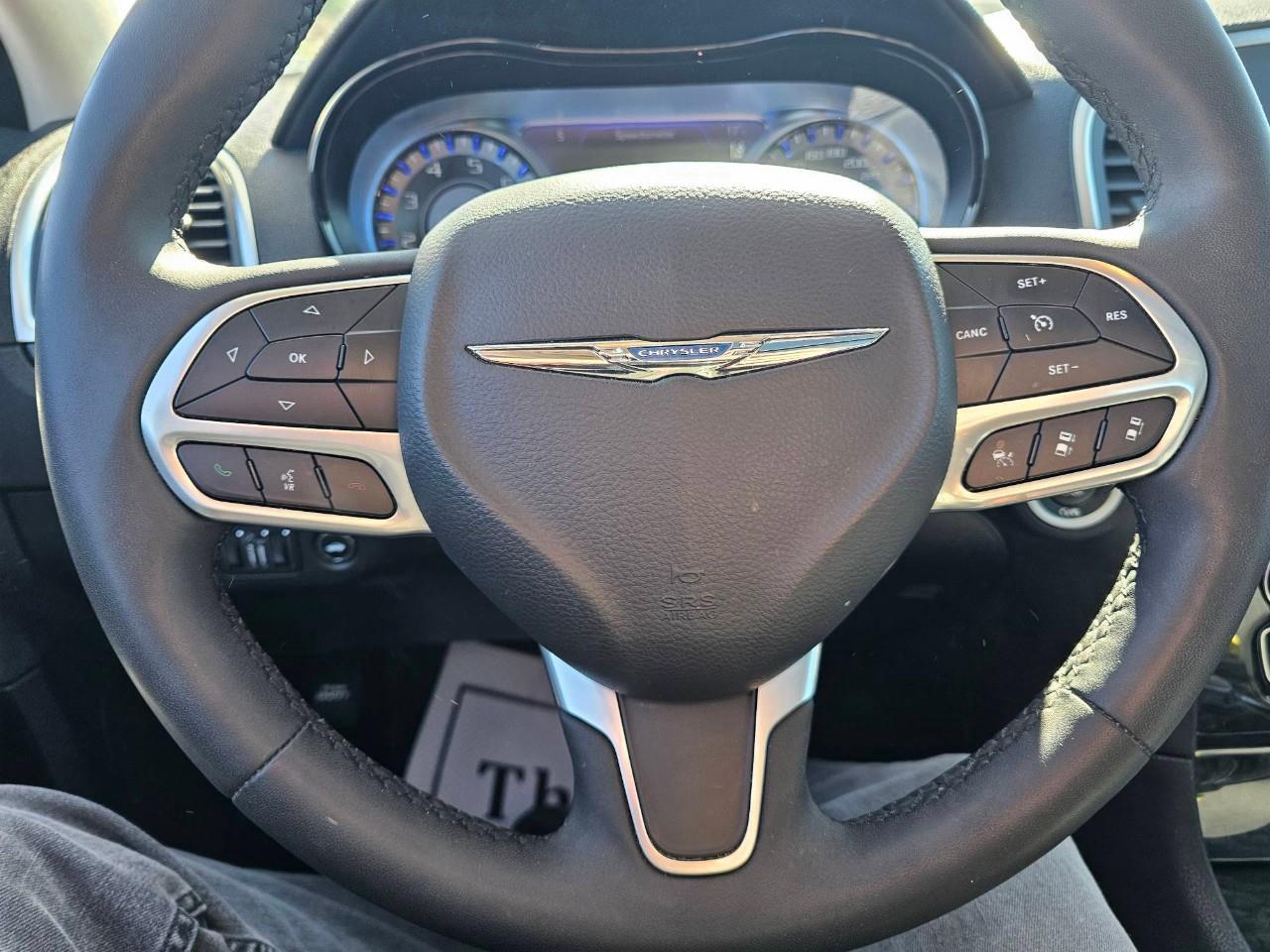 2023 Chrysler 300 Touring-L 4dr All-Wheel Drive Sedan Photo