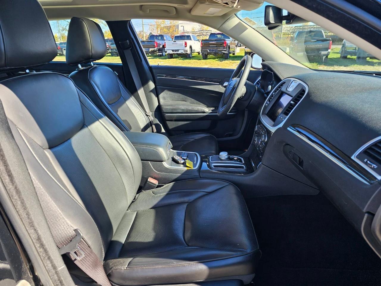 2023 Chrysler 300 Touring-L 4dr All-Wheel Drive Sedan Photo