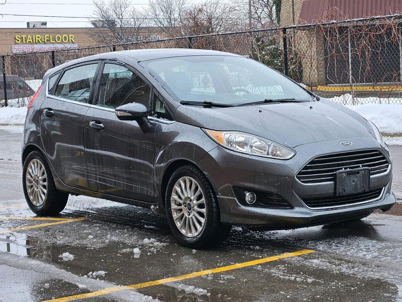 2015 Ford Fiesta 5DR HB TITANIUM Photo0