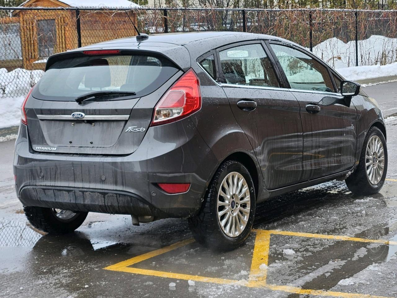 2015 Ford Fiesta 5DR HB TITANIUM Photo