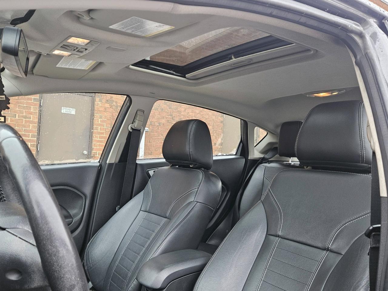 2015 Ford Fiesta 5DR HB TITANIUM Photo