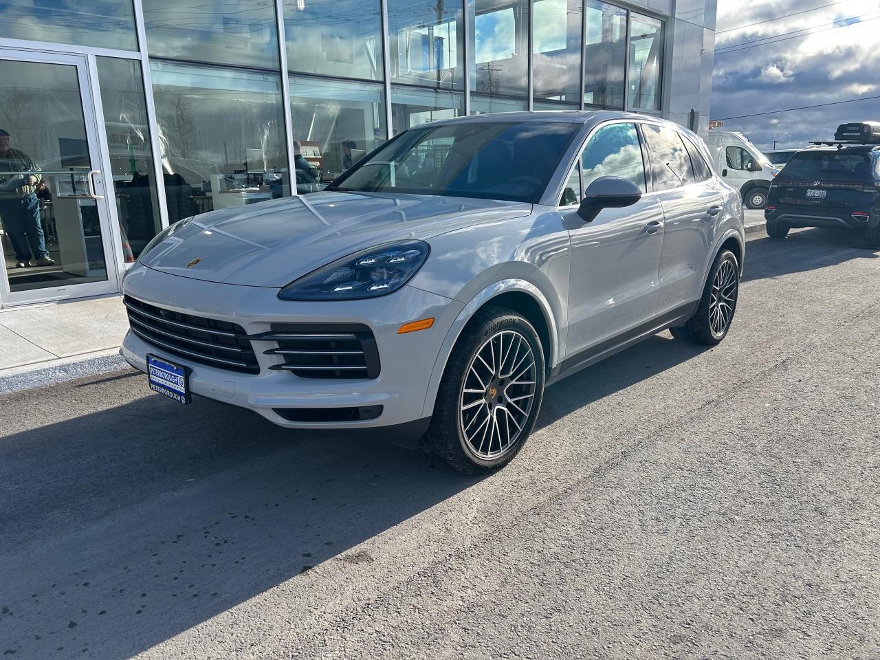 2022 Porsche Cayenne  Photo0