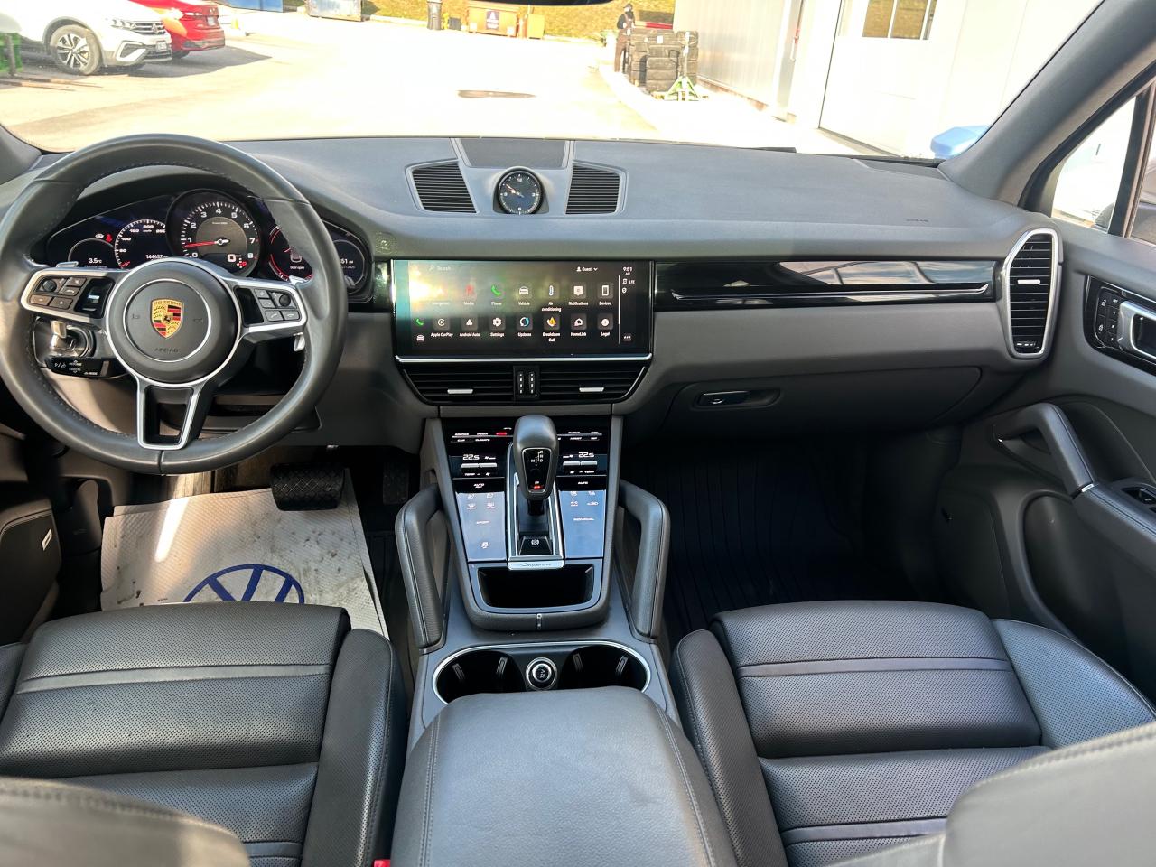 2022 Porsche Cayenne  Photo