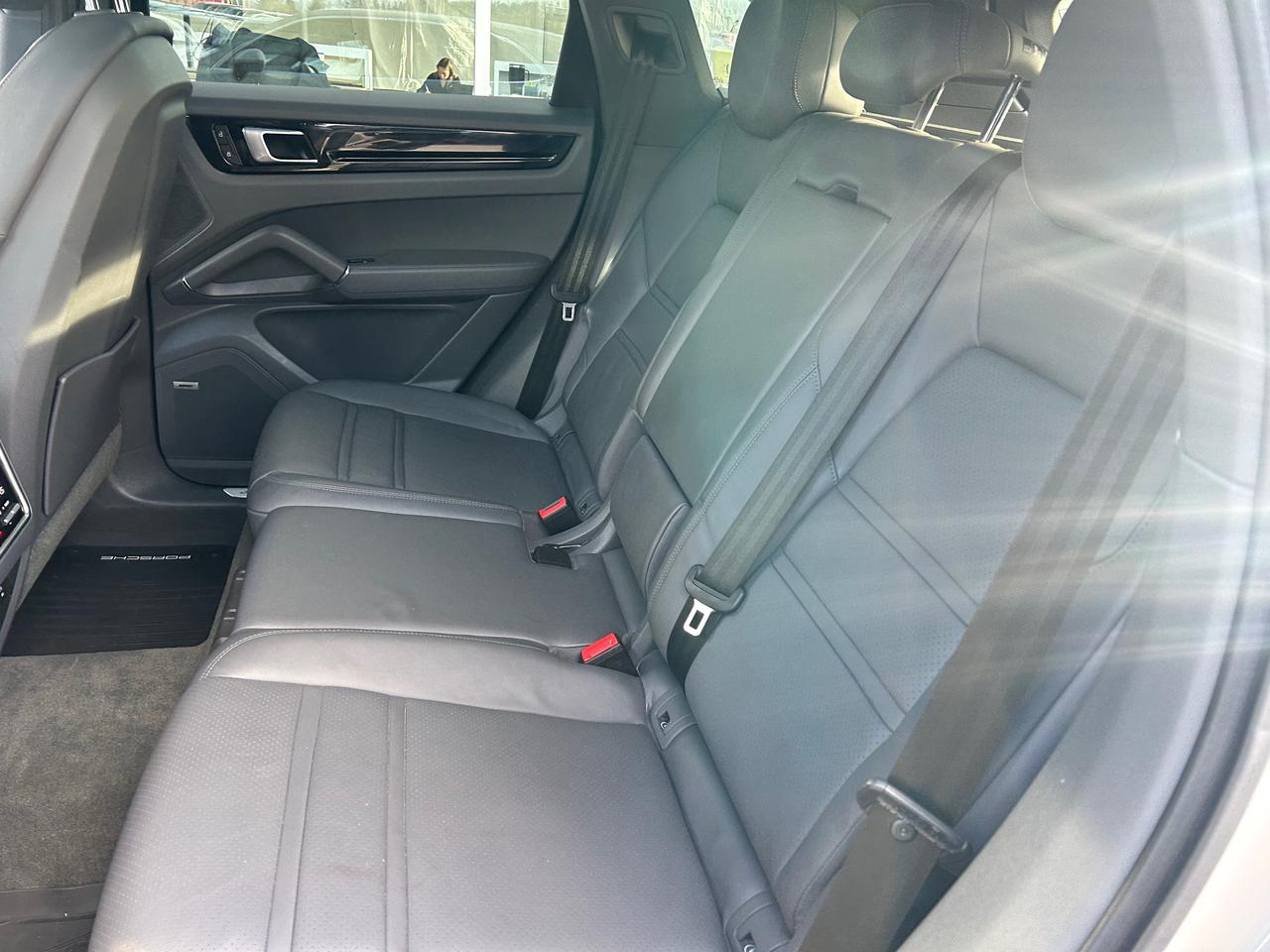 2022 Porsche Cayenne  Photo