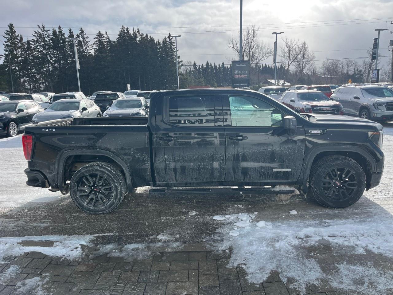 2023 GMC Sierra 1500 Crew Cab Short Box 4-Wheel Drive Elevation Photo