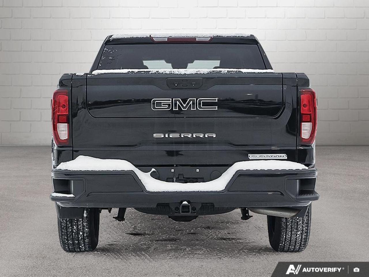 2023 GMC Sierra 1500 Crew Cab Short Box 4-Wheel Drive Elevation Photo3
