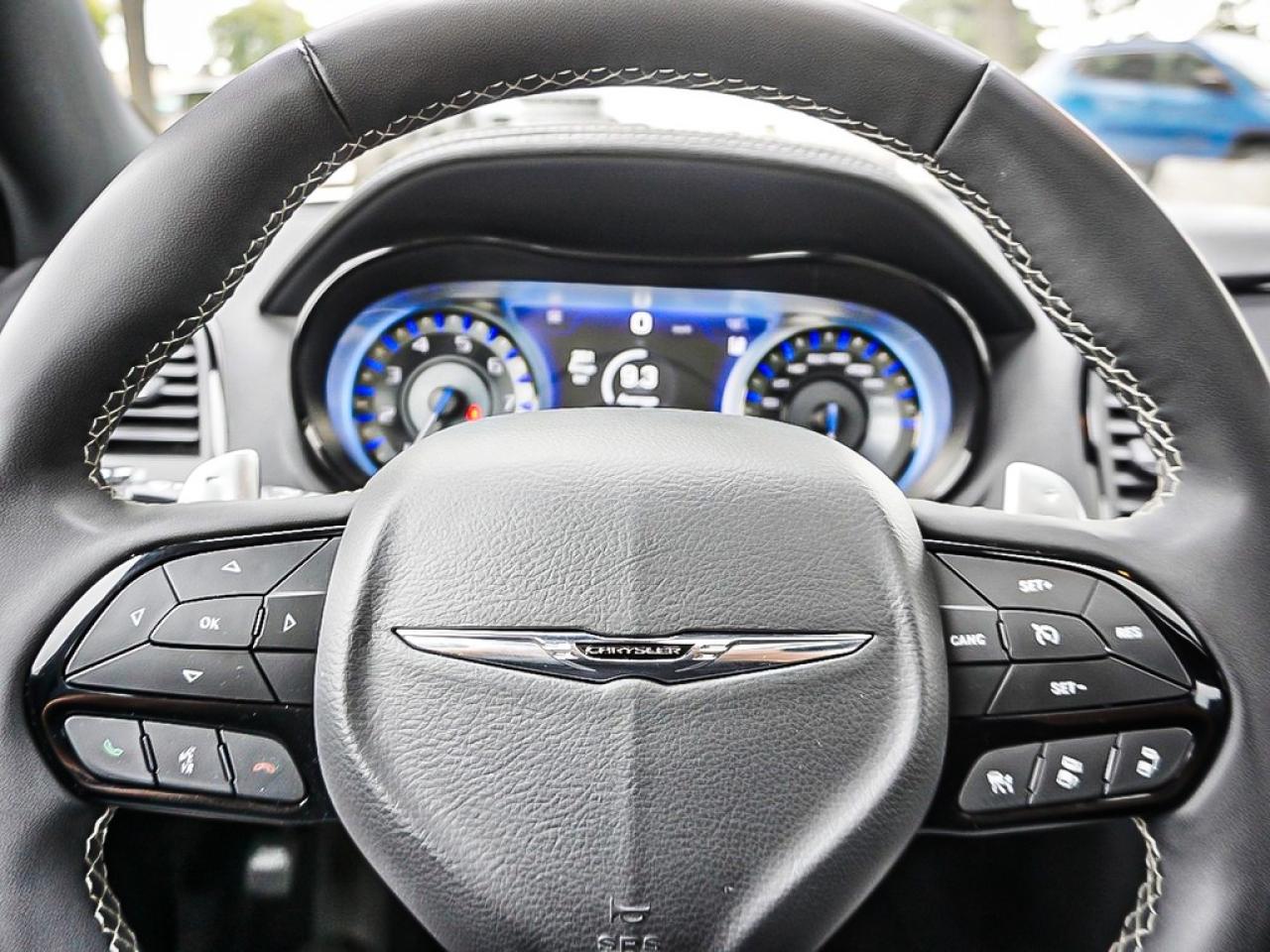 2023 Chrysler 300  Photo