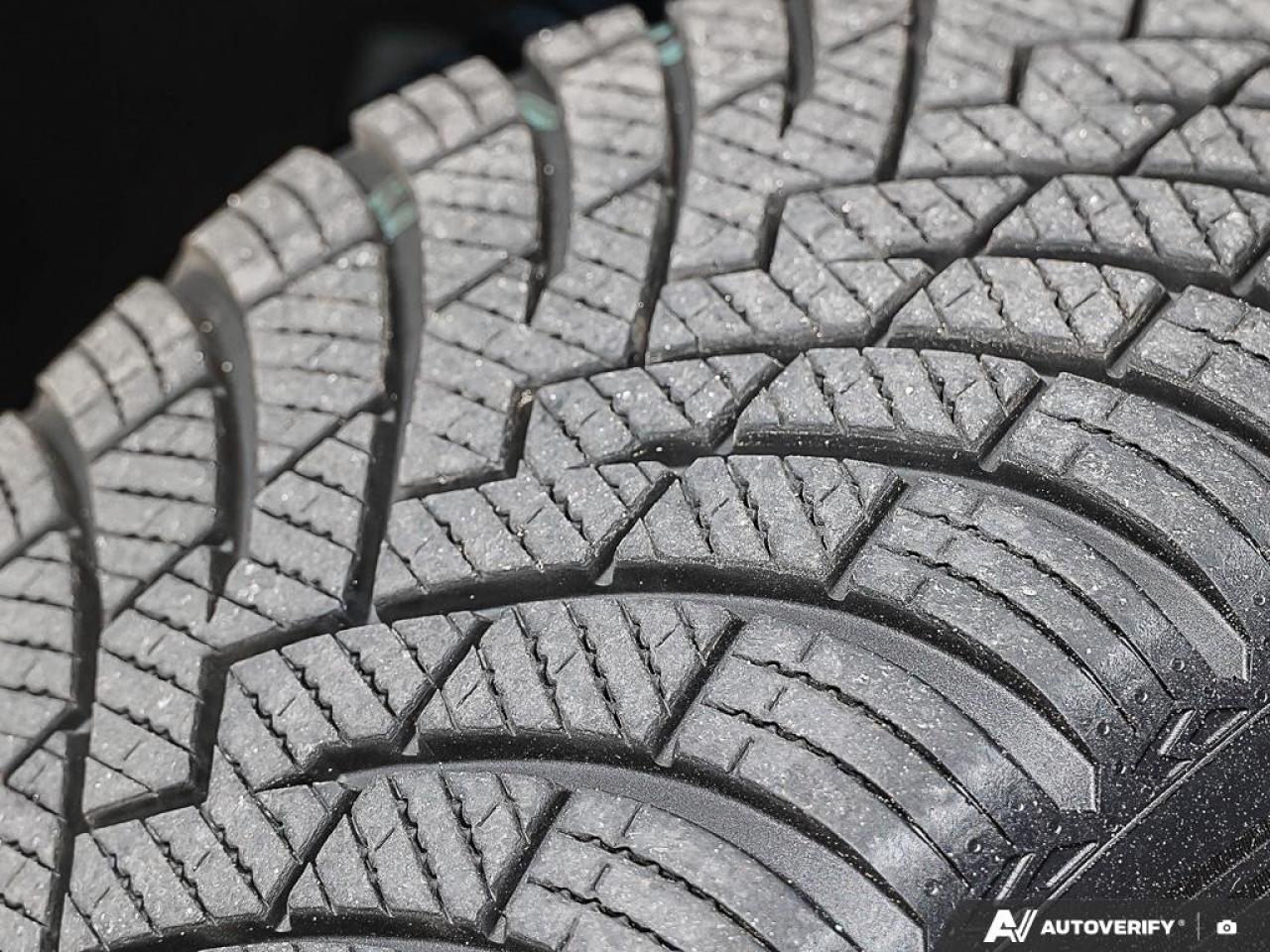 2020 Cadillac XT6 AWD 4dr Sport Photo