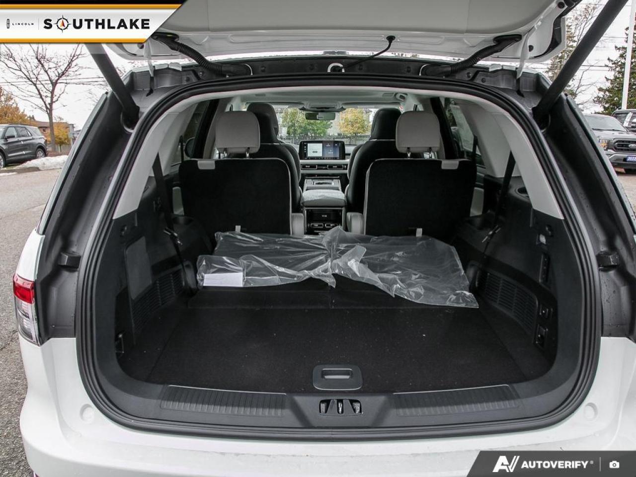 2026 Lincoln Aviator Reserve 4dr All-Wheel Drive Photo