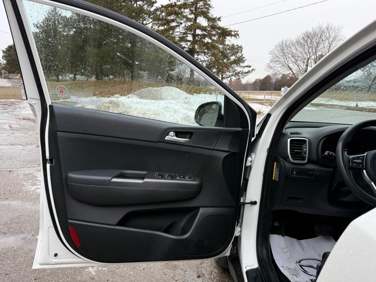 2020 Kia Sportage LX 4dr Front-wheel Drive Photo