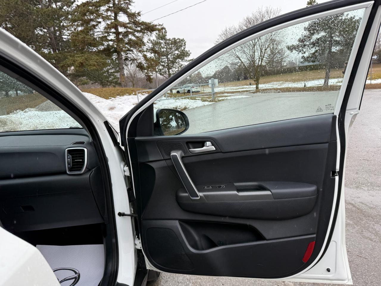 2020 Kia Sportage LX 4dr Front-wheel Drive Photo