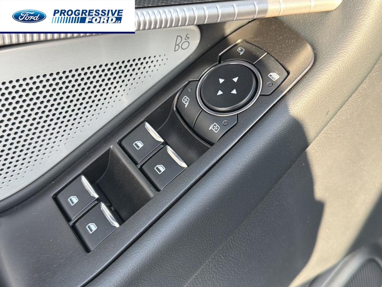 2026 Ford Explorer ST 4dr 4x4 Photo