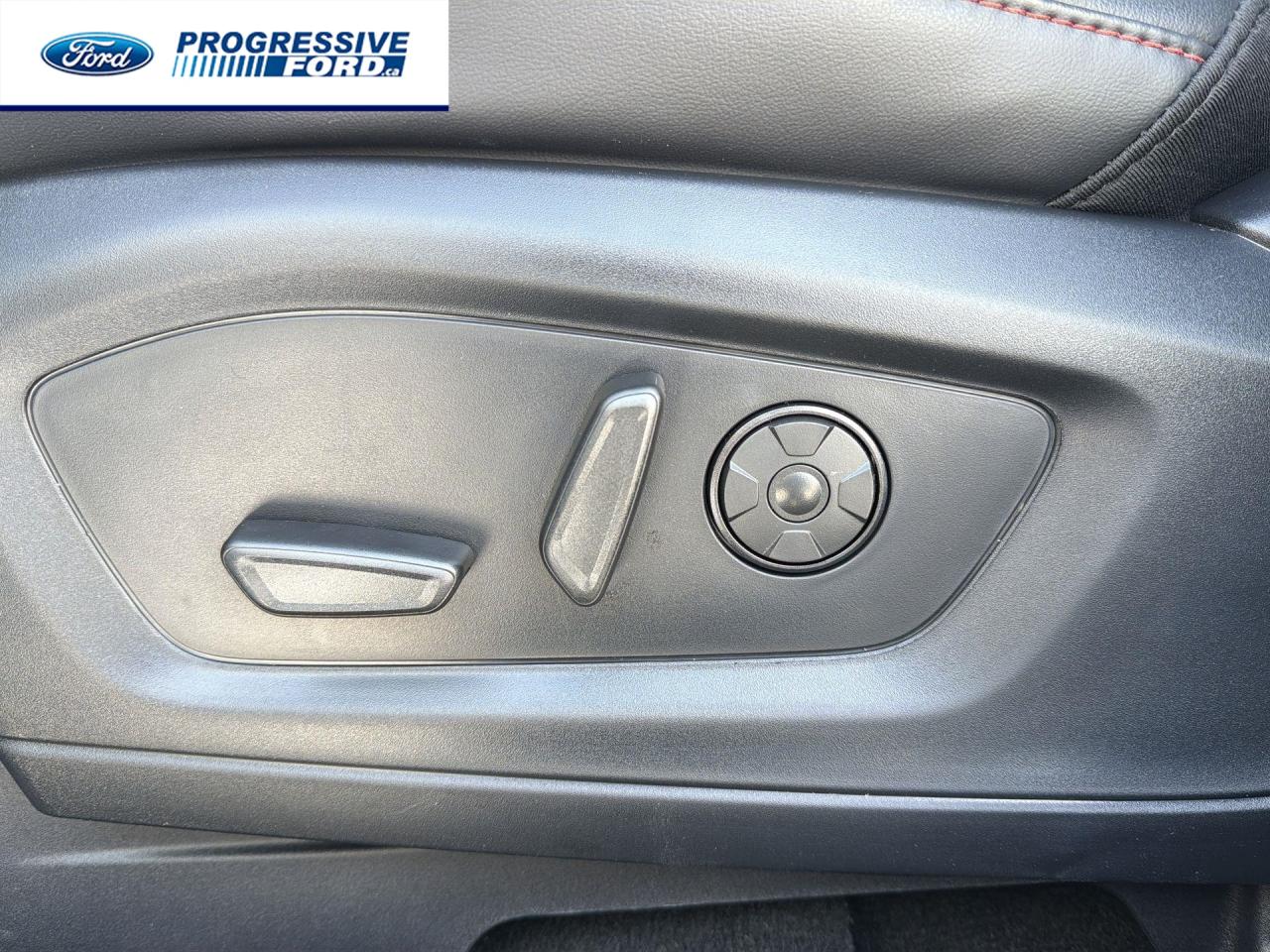 2026 Ford Explorer ST 4dr 4x4 Photo