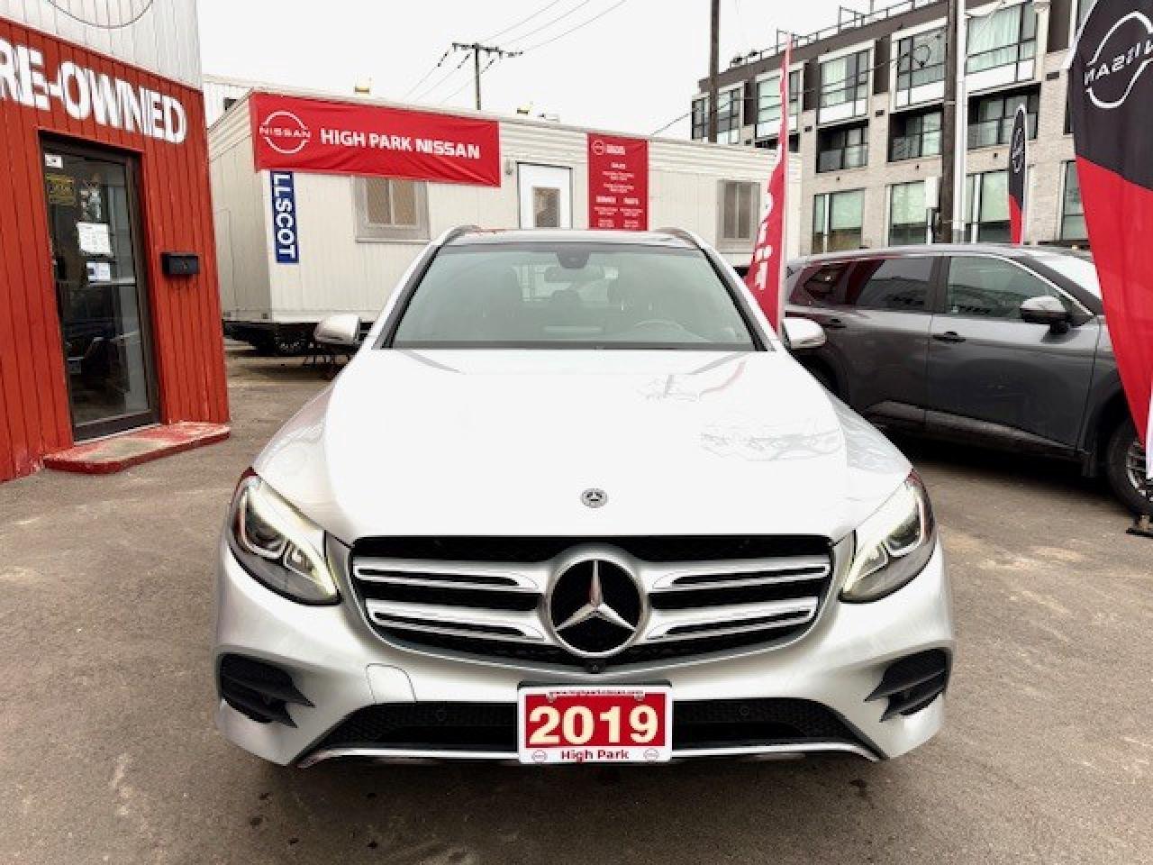 2019 Mercedes-Benz GLC300 GLC 300 4MATIC SUV Photo