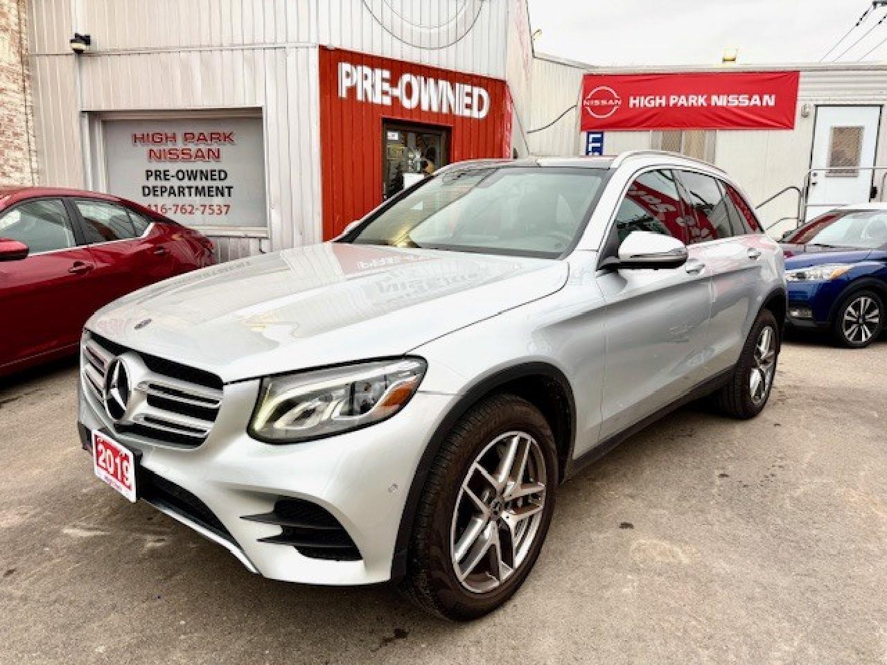 2019 Mercedes-Benz GLC300 GLC 300 4MATIC SUV Photo0