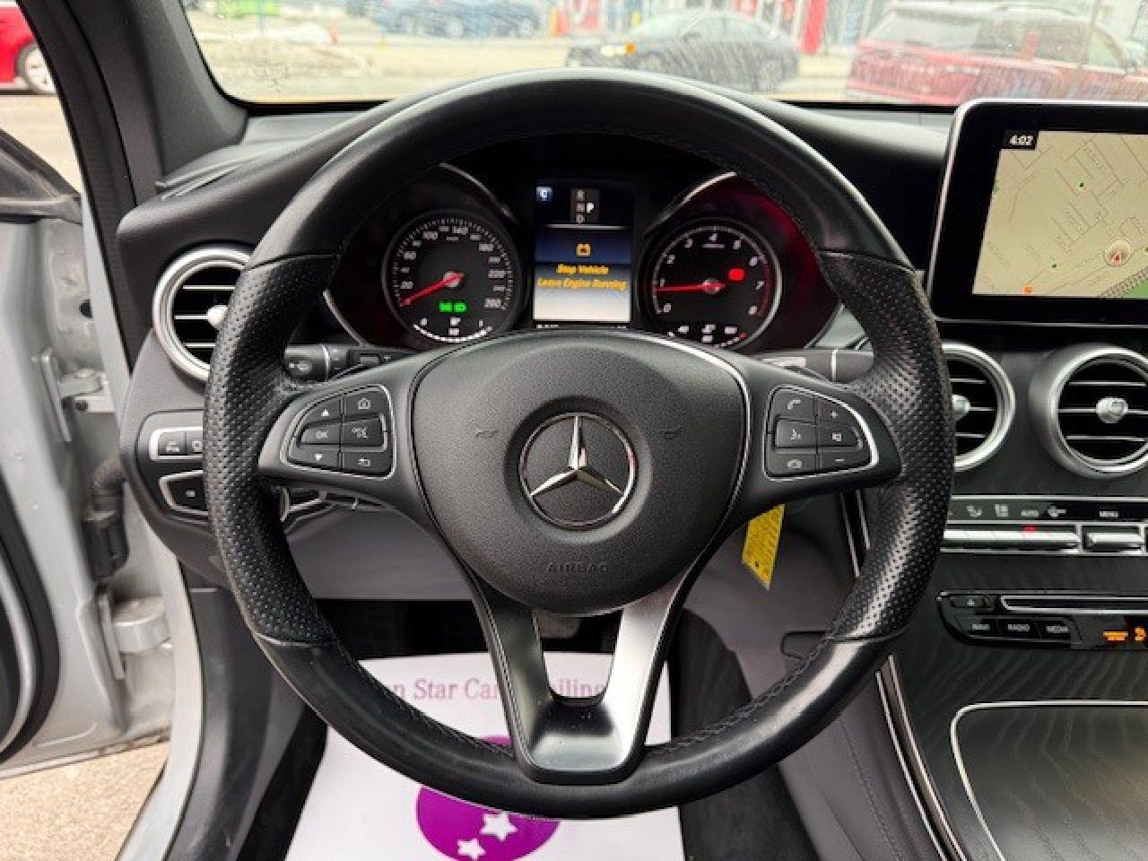 2019 Mercedes-Benz GLC300 GLC 300 4MATIC SUV Photo