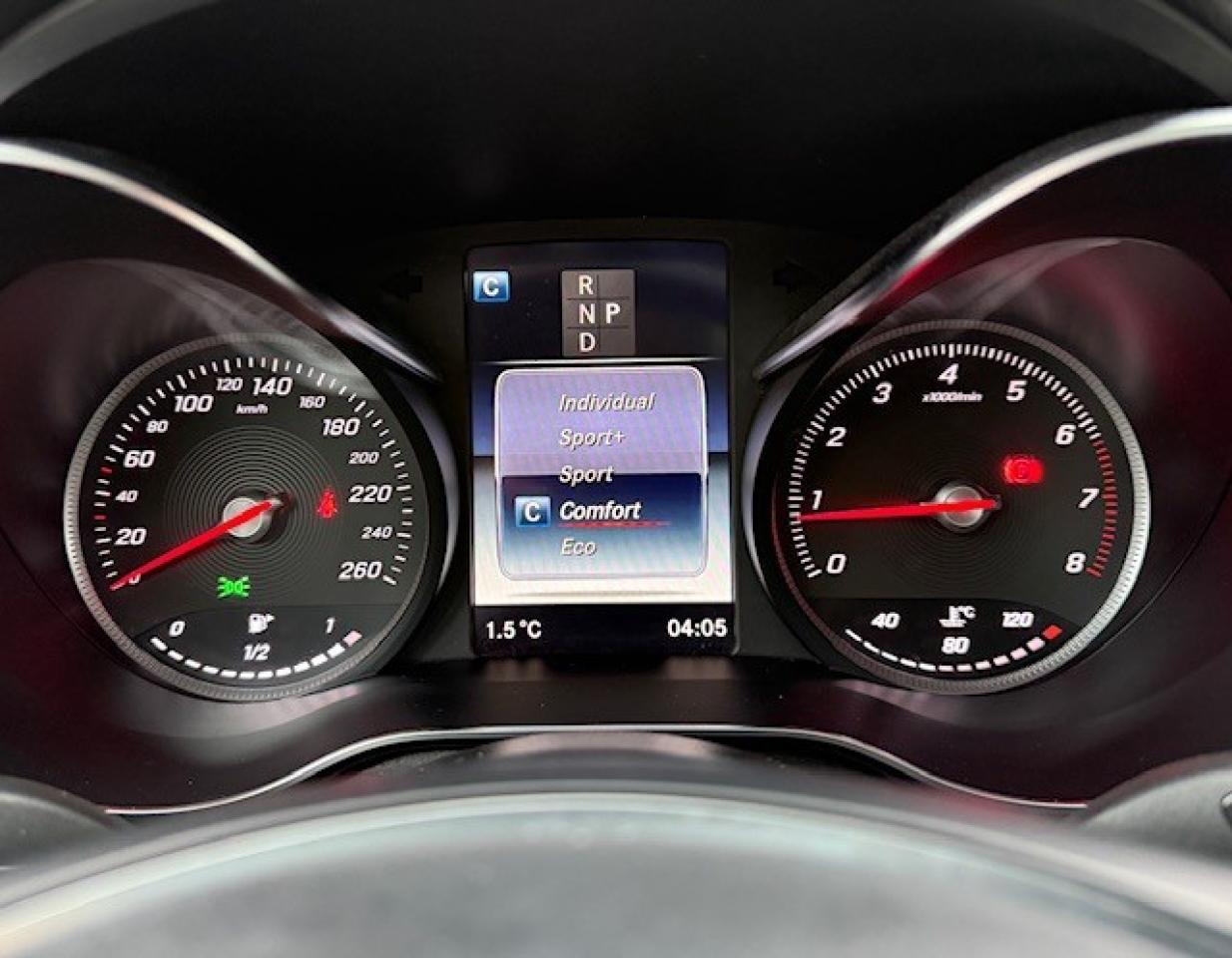 2019 Mercedes-Benz GLC300 GLC 300 4MATIC SUV Photo