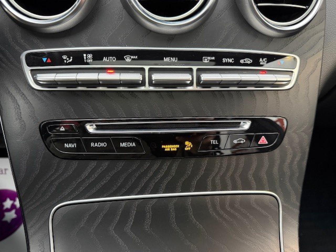 2019 Mercedes-Benz GLC300 GLC 300 4MATIC SUV Photo