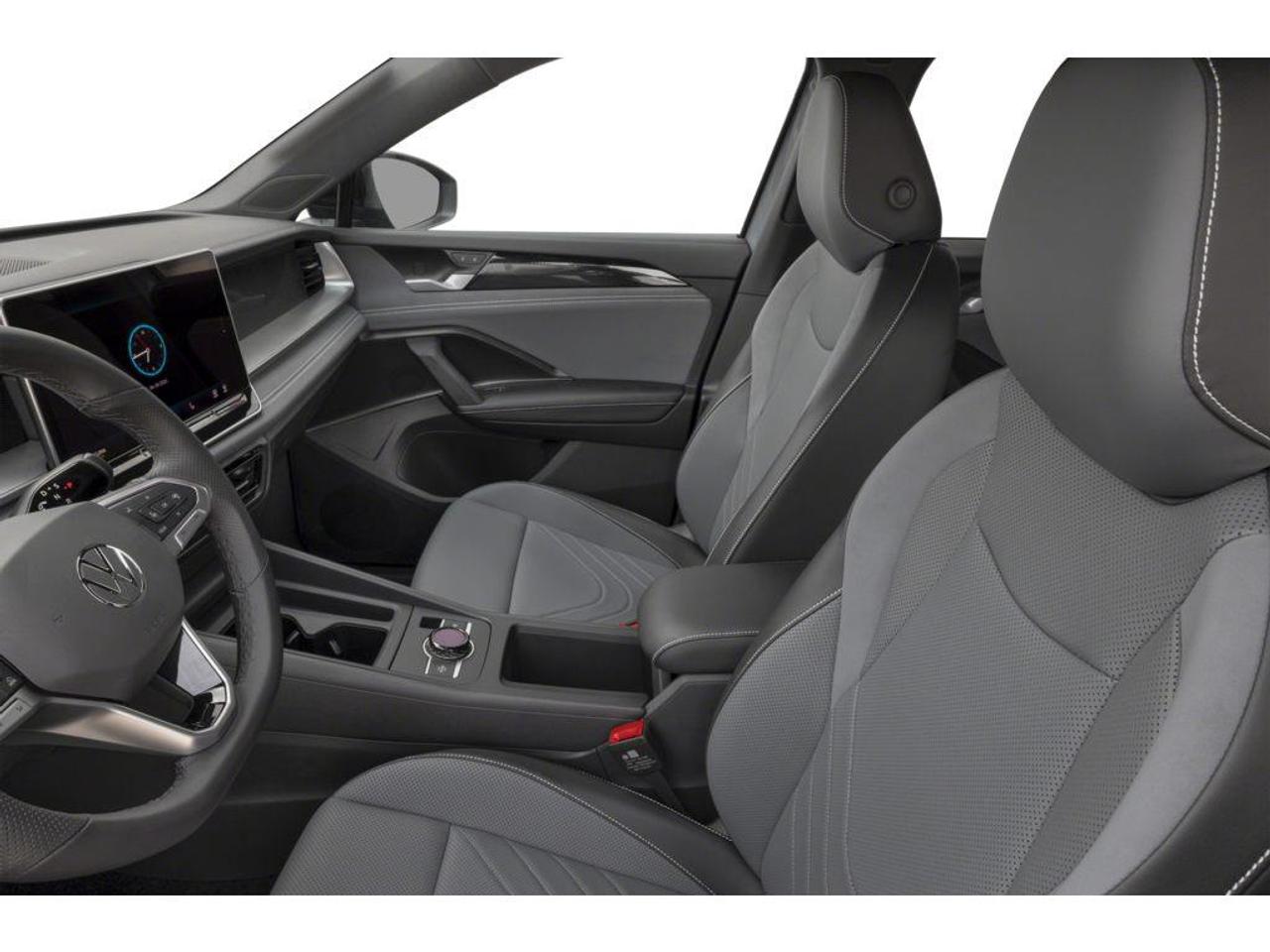 2026 Volkswagen Tiguan Comfortline R-Line Black Edition 4dr All-Wheel Drive 4MOTION Photo