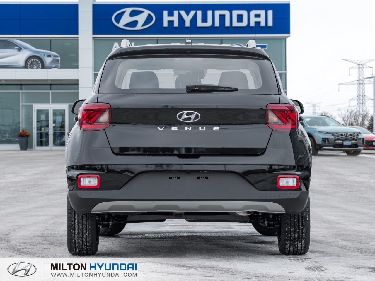 2026 Hyundai Venue Ultimate w/Black Interior 4dr Front-Wheel Drive Photo