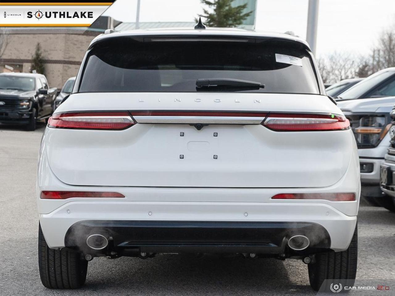 2025 Lincoln Corsair Grand Touring 4dr All-Wheel Drive Photo4