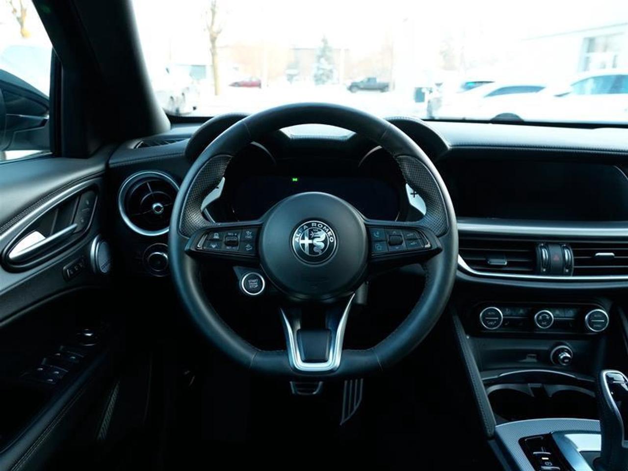 2025 Alfa Romeo Stelvio AWD Photo