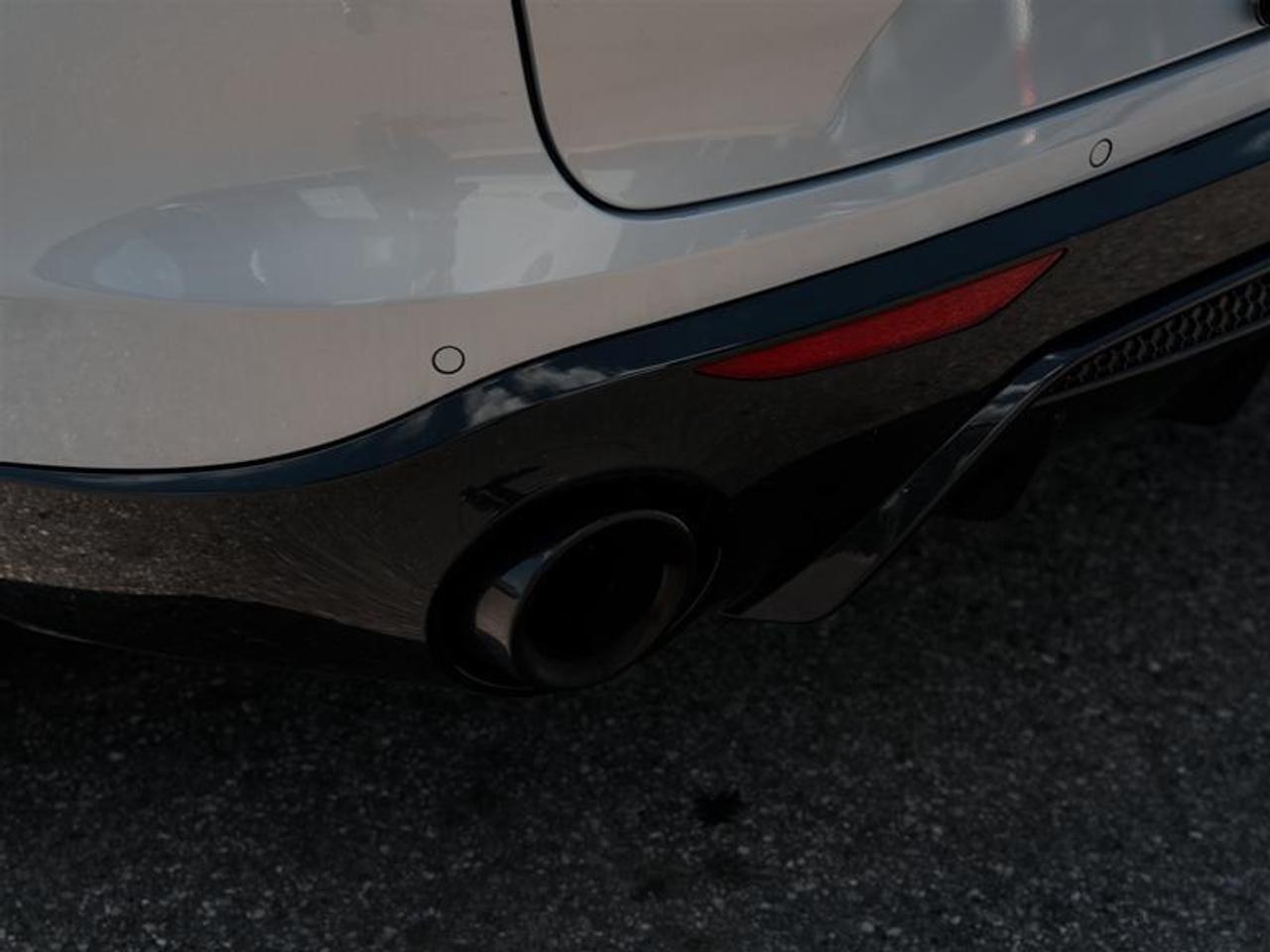 2025 Alfa Romeo Stelvio AWD Photo