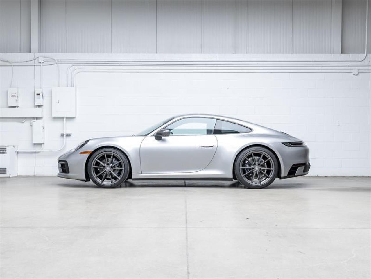 2023 Porsche 911  Photo