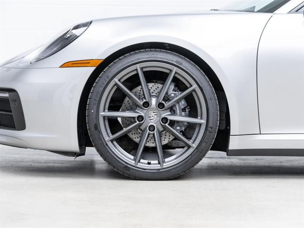 2023 Porsche 911  Photo