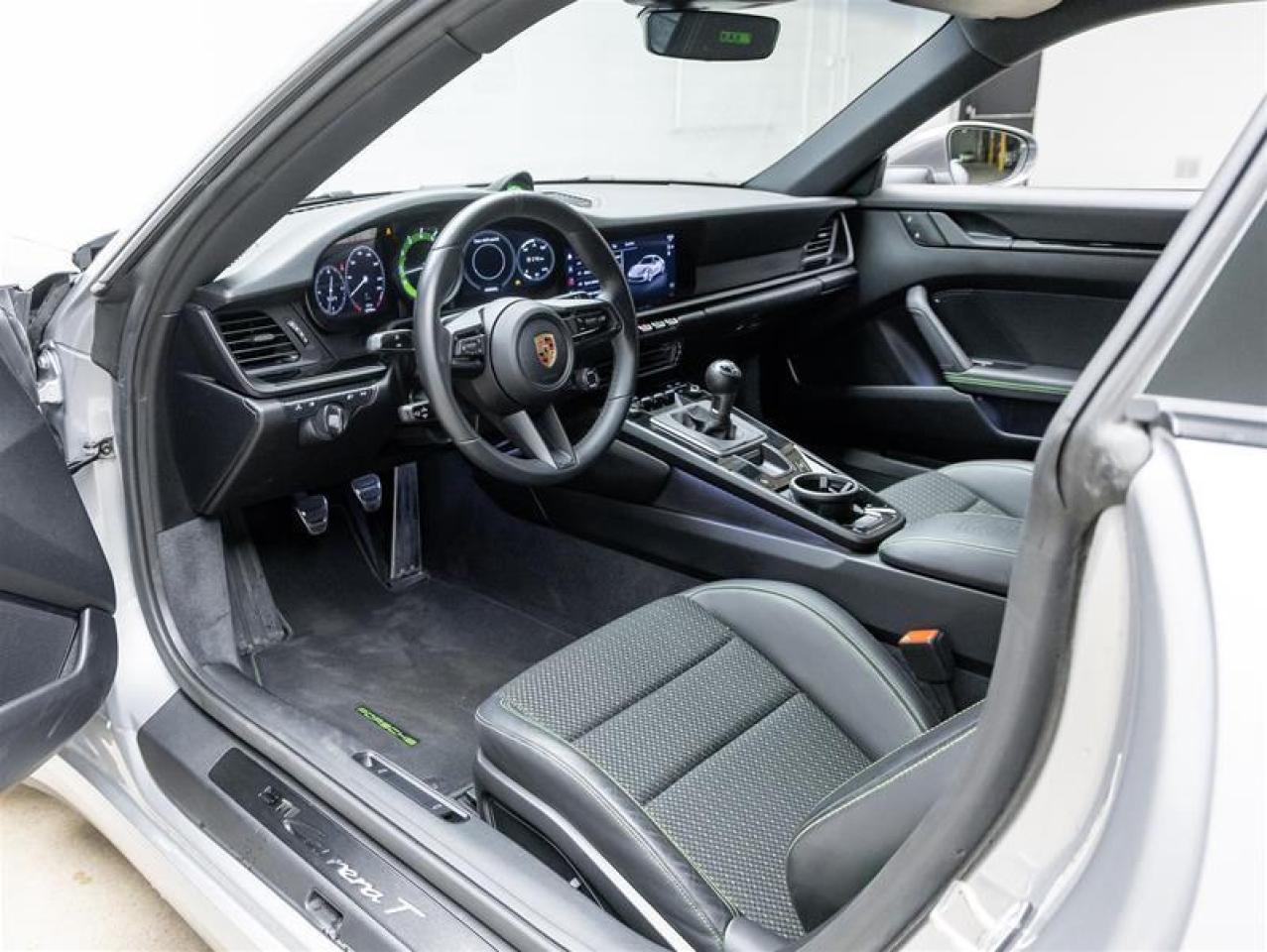 2023 Porsche 911  Photo