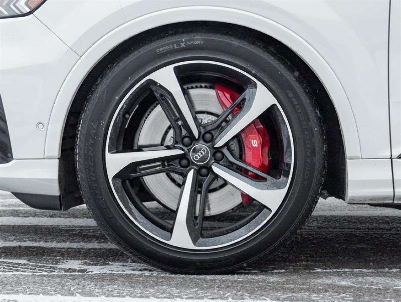 2022 Audi SQ7 4.0T 4dr All-Wheel Drive quattro Sport Utility Photo